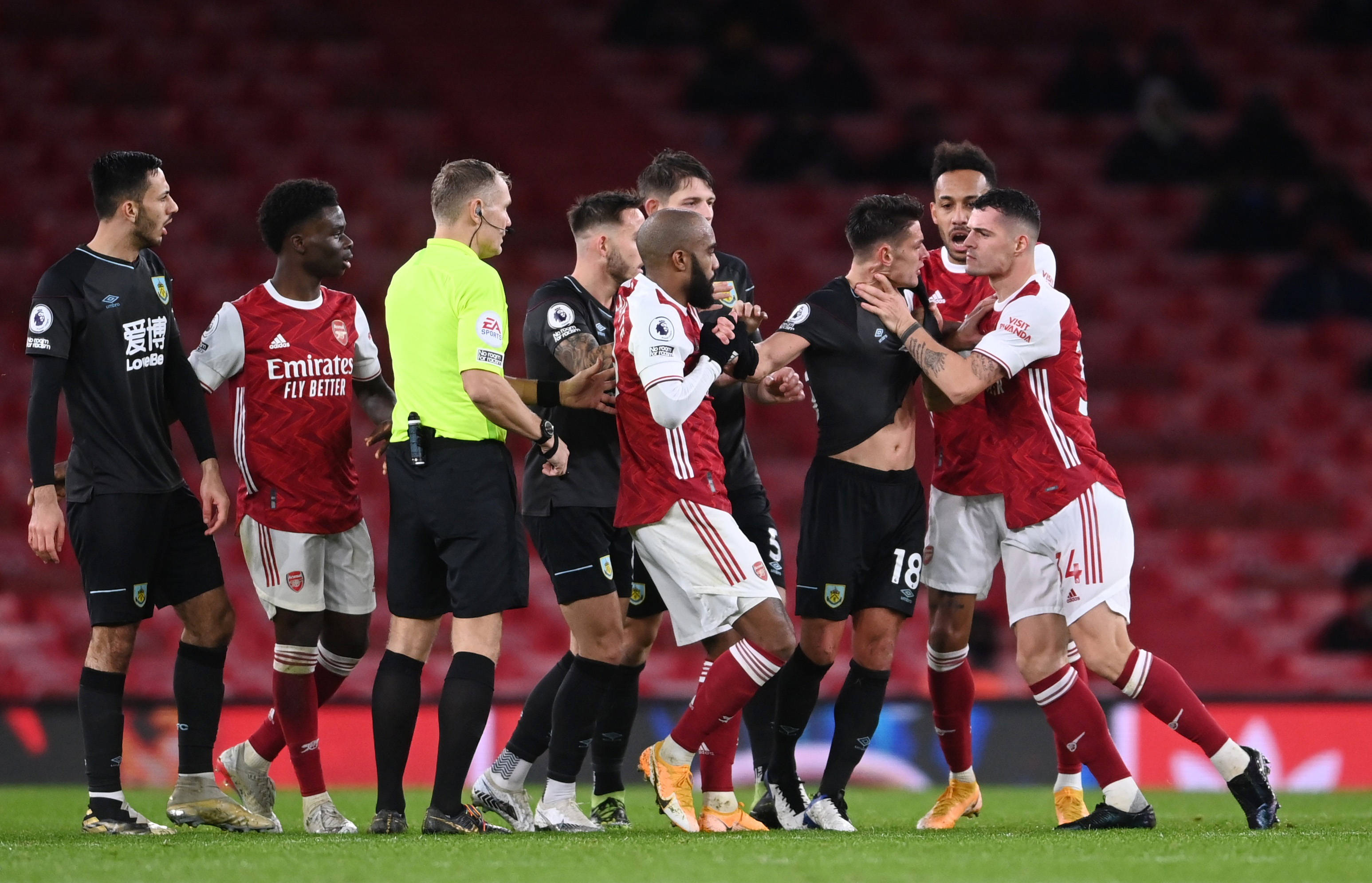 更是对球队 更是对球队