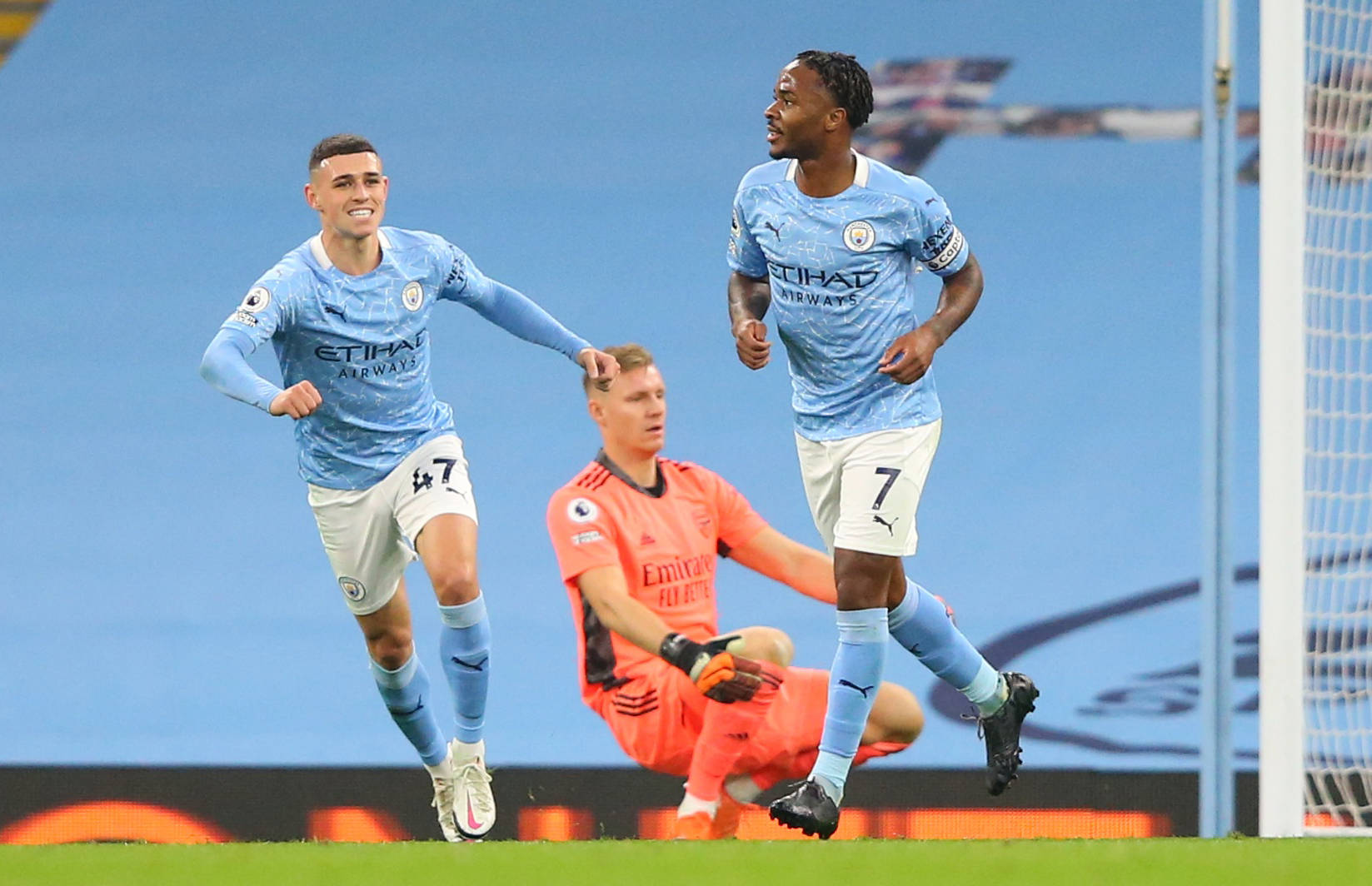 早报：这面盾告诉我们，新赛季真的来了.